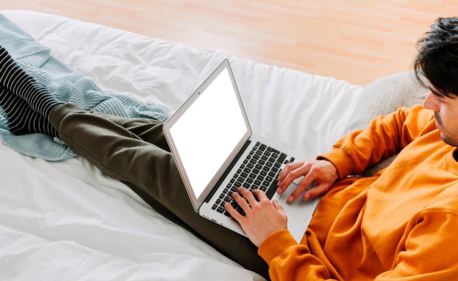 Portfolio tracking system display